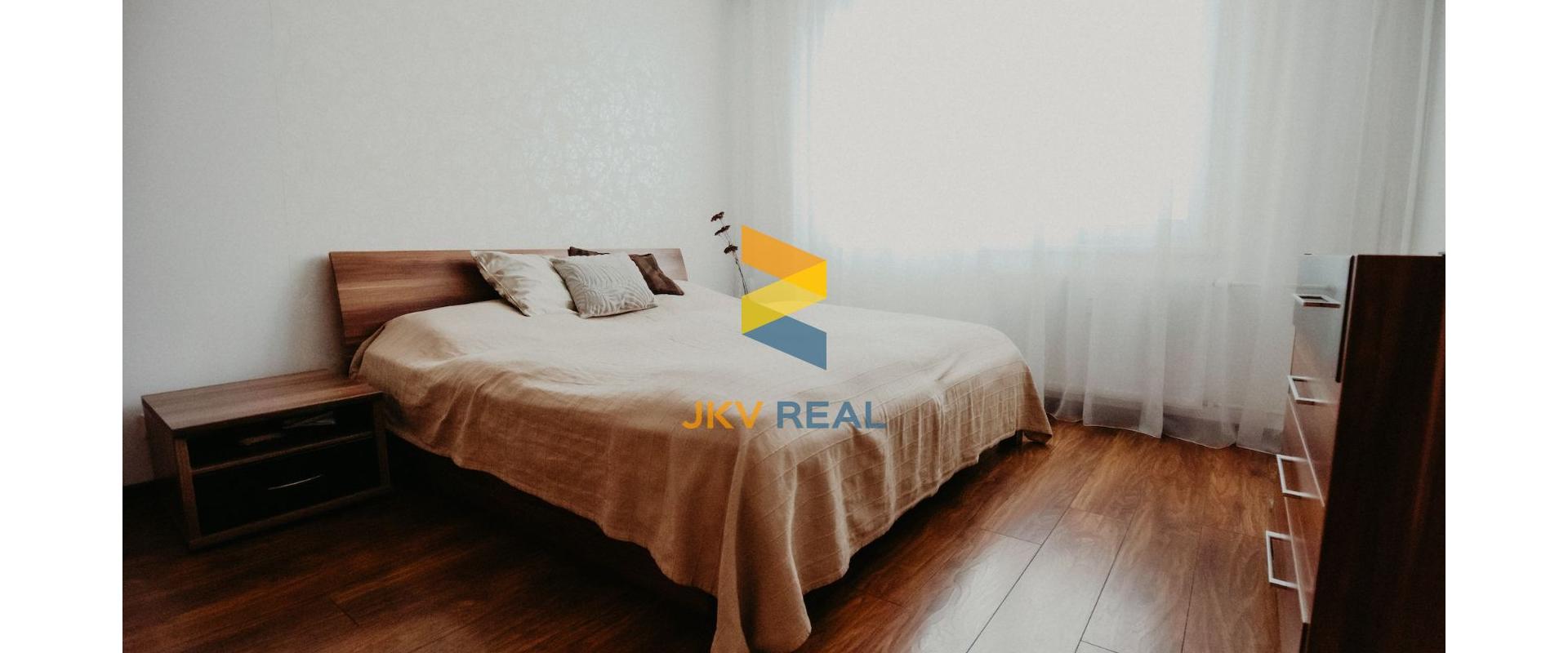 Priestranný 3- izbový byt na predaj v Zlatých Moravciach