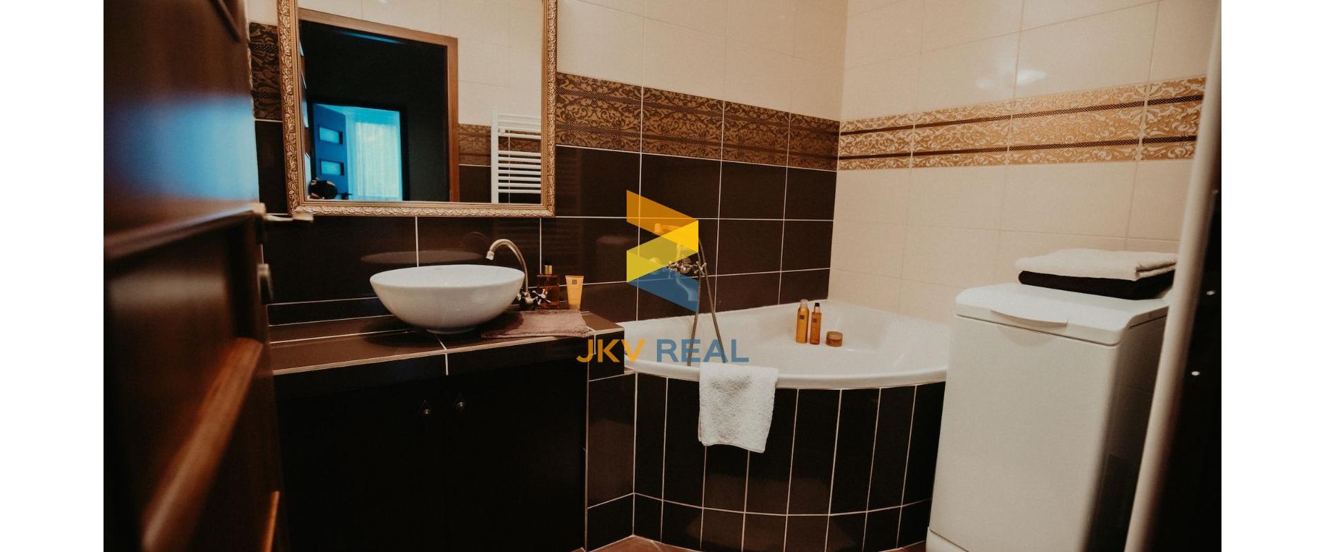 Priestranný 3- izbový byt na predaj v Zlatých Moravciach