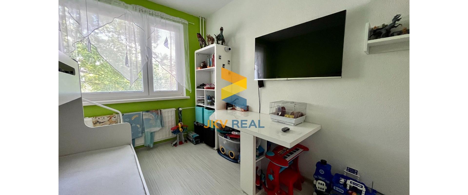 JKV REAL | Ponúkame na predaj 3i byt na ulici Makovického v Prievidzi