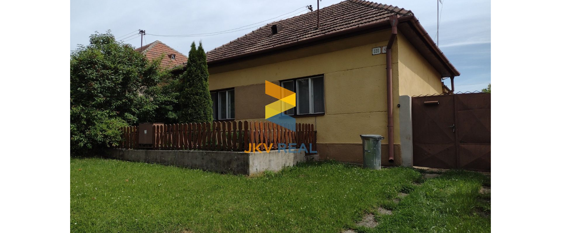 REZERVOVANÉ !!! EXKLUZÍVNE ! RODINNÝ DOM S POZEMKOM 604m2  RADOŠINA