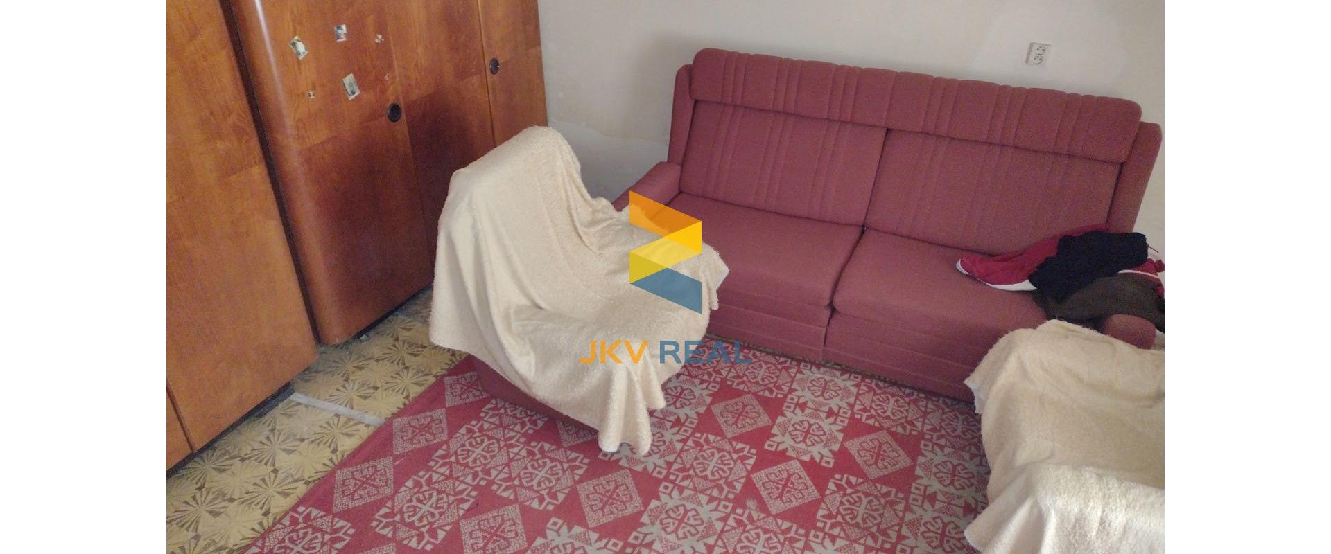 REZERVOVANÉ !!! EXKLUZÍVNE ! RODINNÝ DOM S POZEMKOM 604m2  RADOŠINA