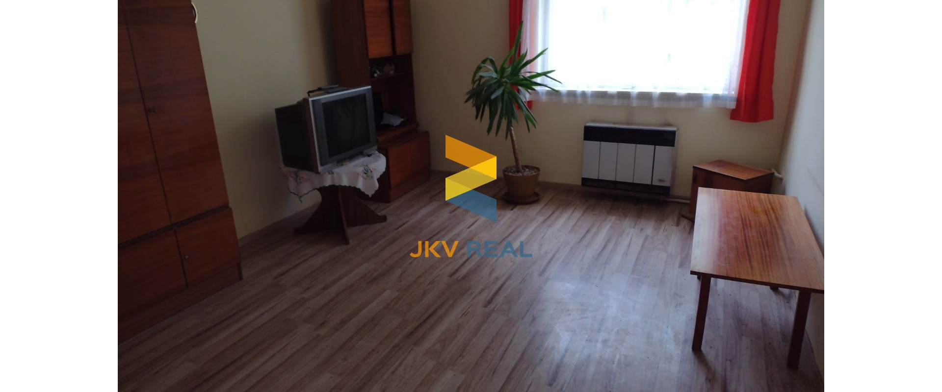 REZERVOVANÉ !!! EXKLUZÍVNE ! RODINNÝ DOM S POZEMKOM 604m2  RADOŠINA