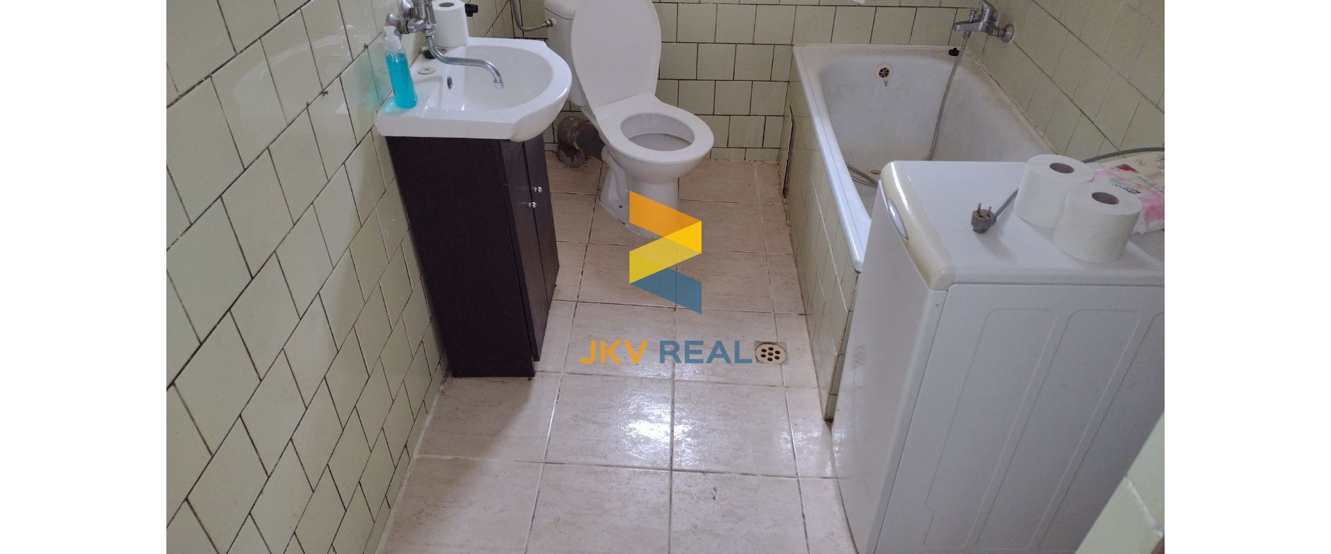 REZERVOVANÉ !!! EXKLUZÍVNE ! RODINNÝ DOM S POZEMKOM 604m2  RADOŠINA