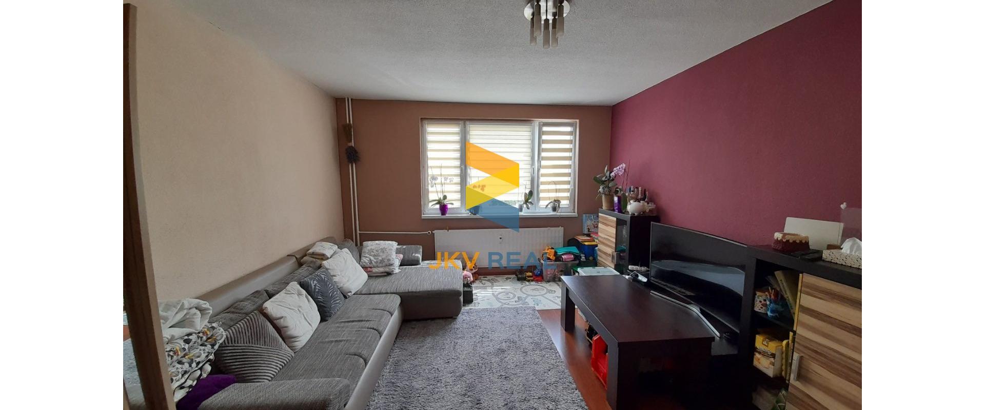 PREDANÉ | Predaj 3 izbového bytu v pokojnej lokalite v Prievidzi | JKV REAL