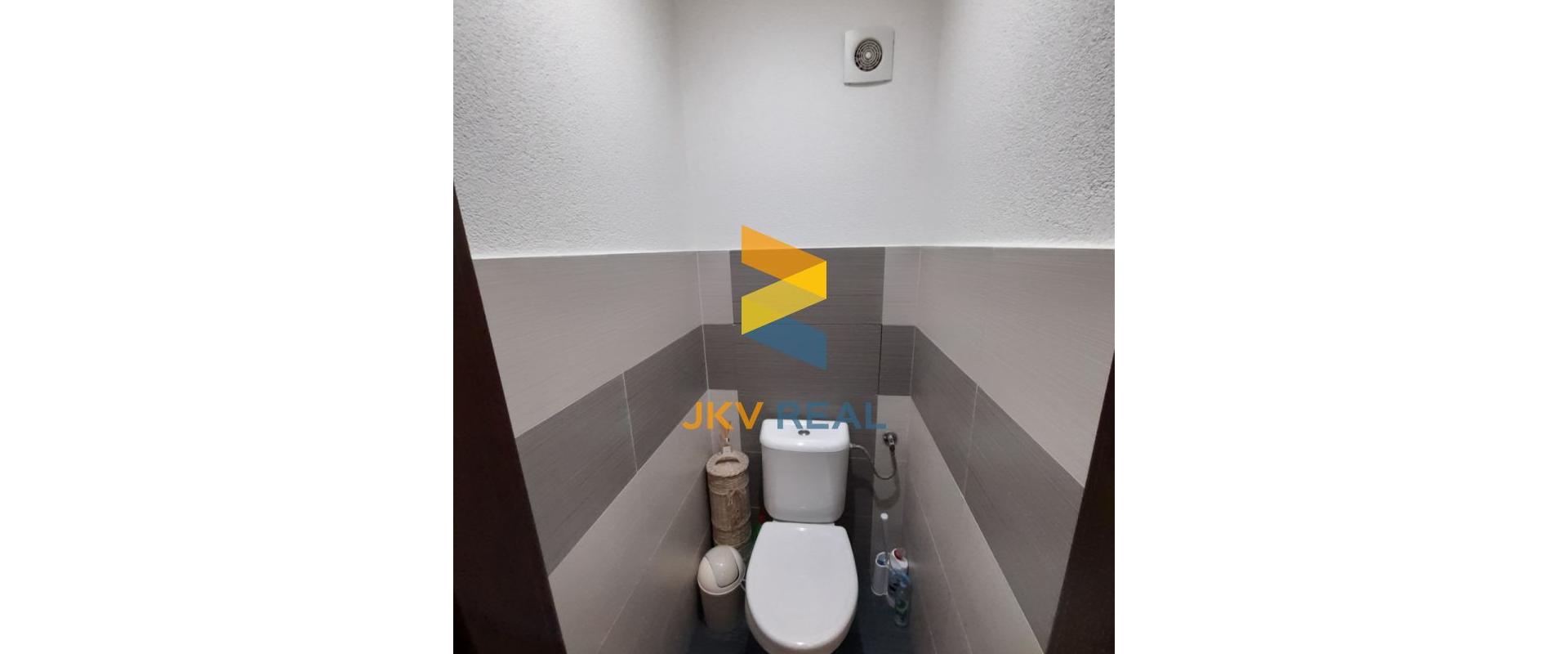 PREDANÉ | Predaj 3 izbového bytu v pokojnej lokalite v Prievidzi | JKV REAL