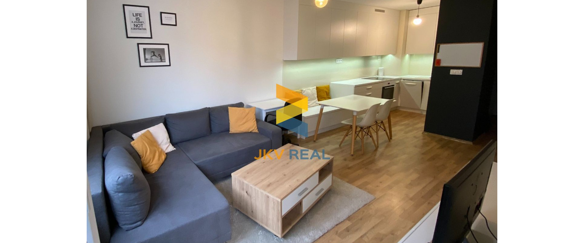 PRENAJATÝ - Prenájom 2-izbový byt - klimatizácia, parkovanie - Perla Ružinova - Gagarinova / Tomášikova / Mierová - Bratislava