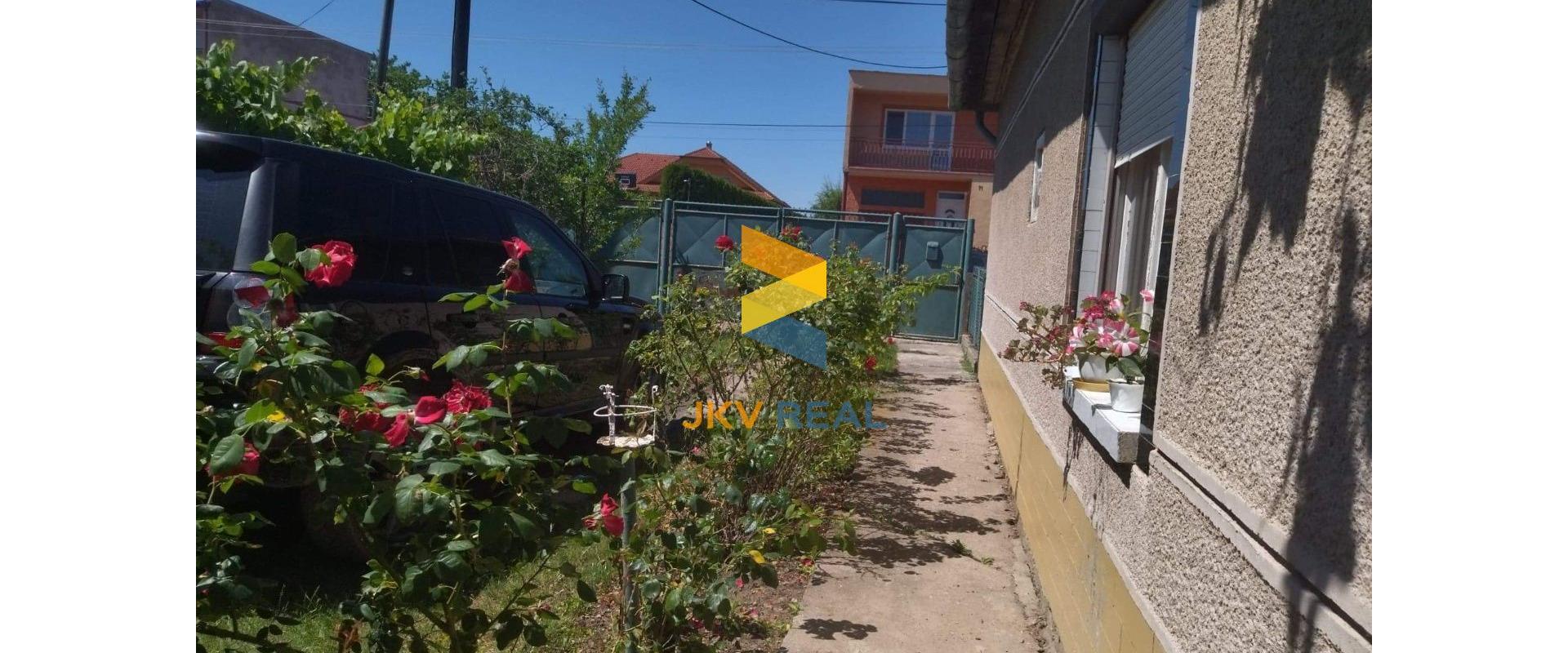 Rodinný dom na predaj s možnosťou investície - Tvrdošovce