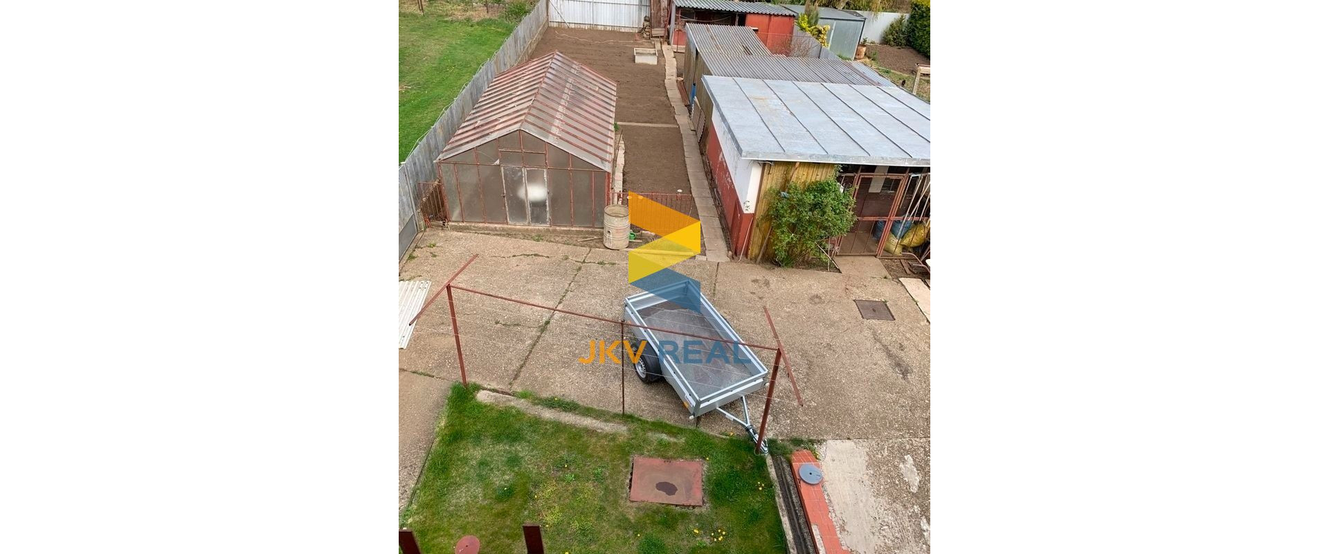 5 izbový dvojgeneračný rodinný dom v tichej lokalite