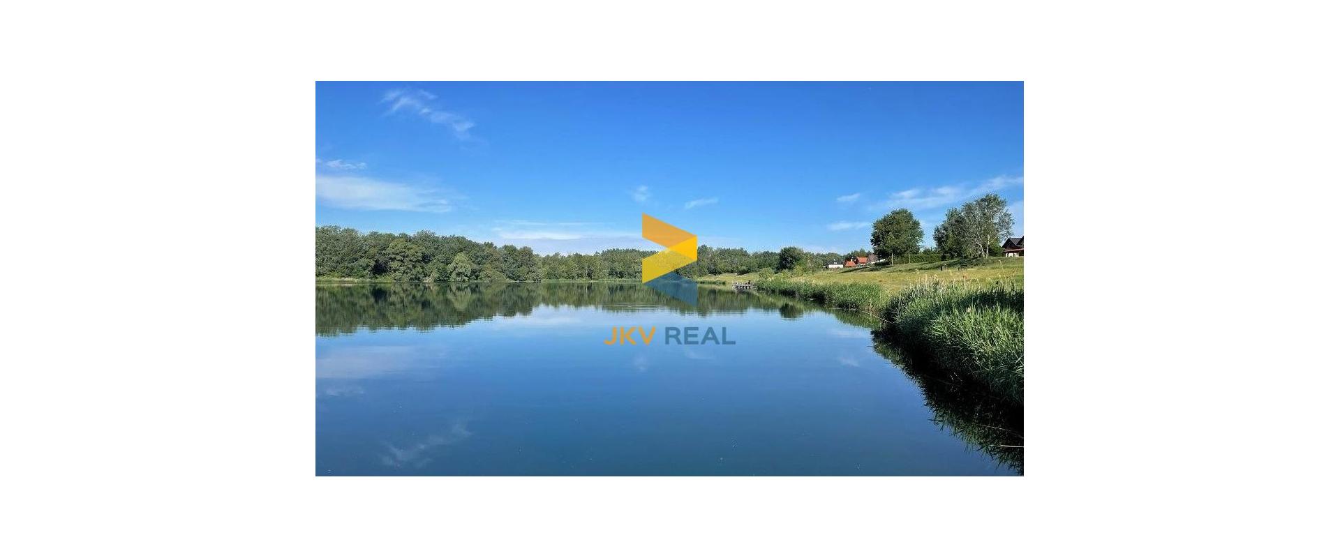 JKV REAL / ZNÍŽENÁ CENA / Atraktívna NOVOSTAVBA nízkoenergetického rekreačného domu so záhradou