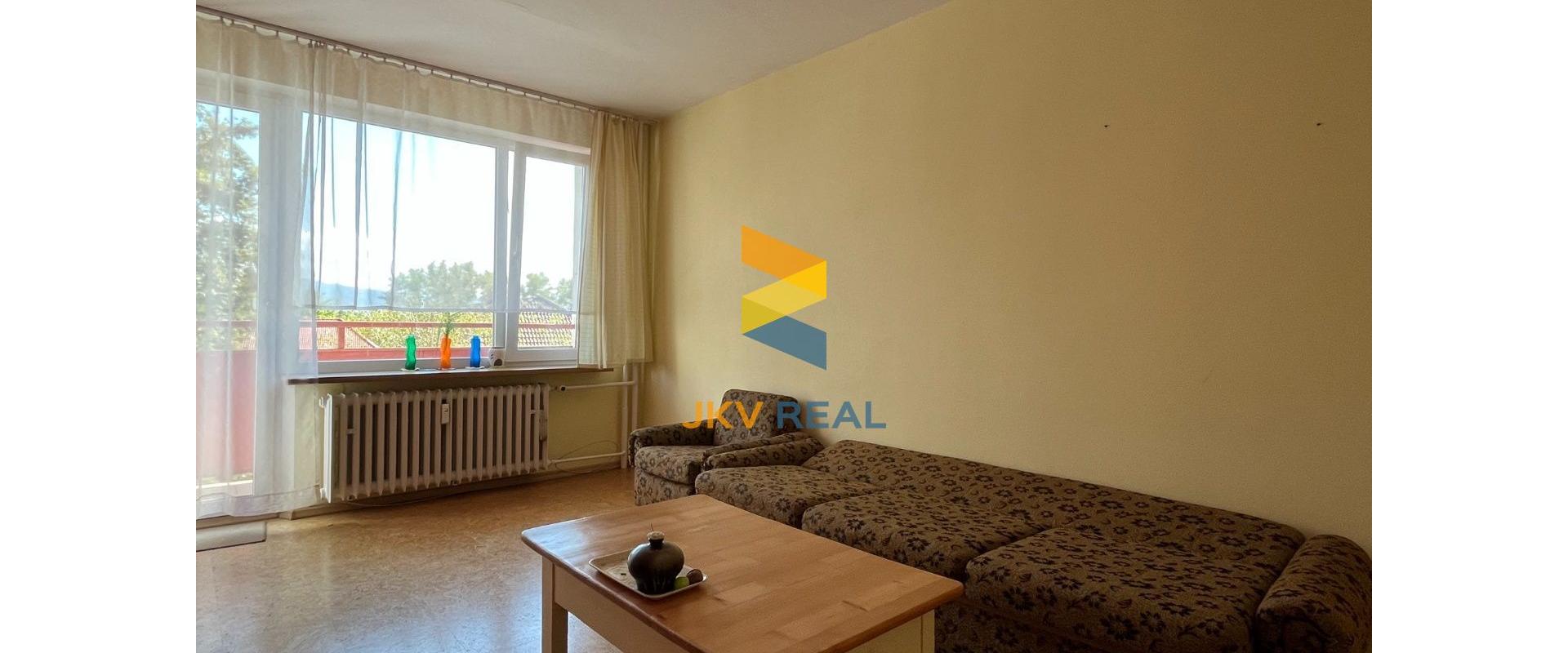 JKV REAL | Ponúkame na predaj veľkometrážny 3i byt na ulici A. Škarvana v Prievidzi