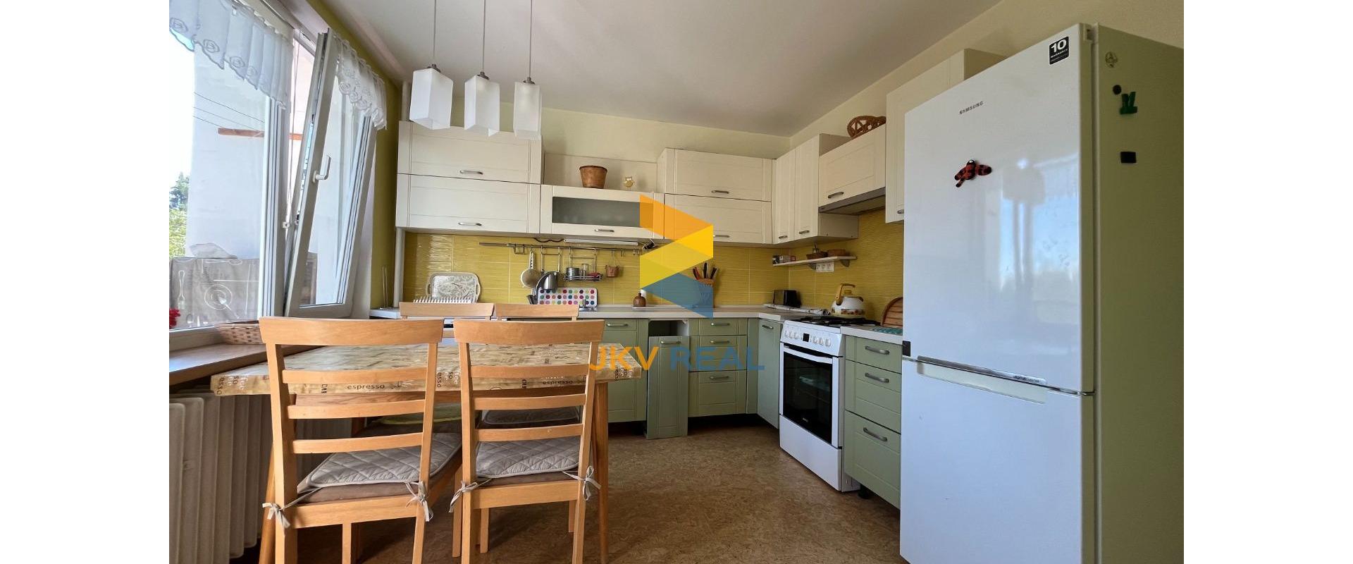 JKV REAL | Ponúkame na predaj veľkometrážny 3i byt na ulici A. Škarvana v Prievidzi