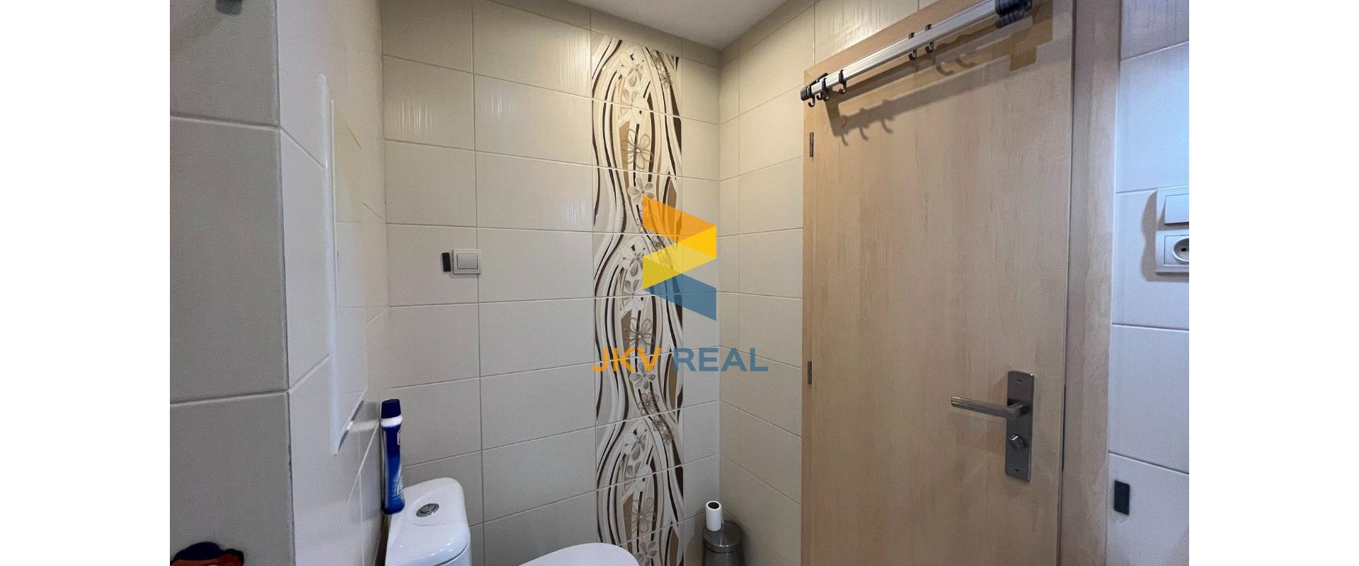 JKV REAL | Ponúkame na predaj veľkometrážny 3i byt na ulici A. Škarvana v Prievidzi