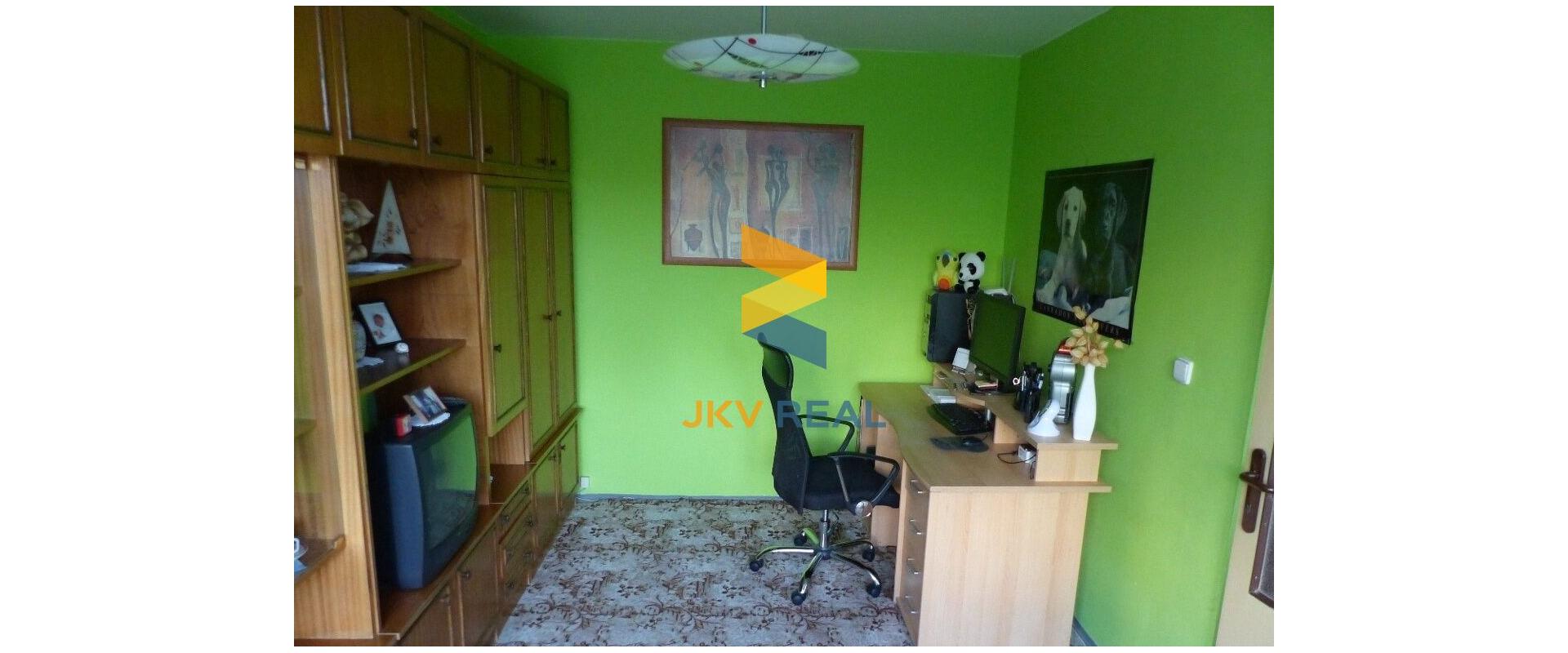 NA PREDAJ 3-IZBOVÝ BYT, STARÁ TURÁ, 100000€