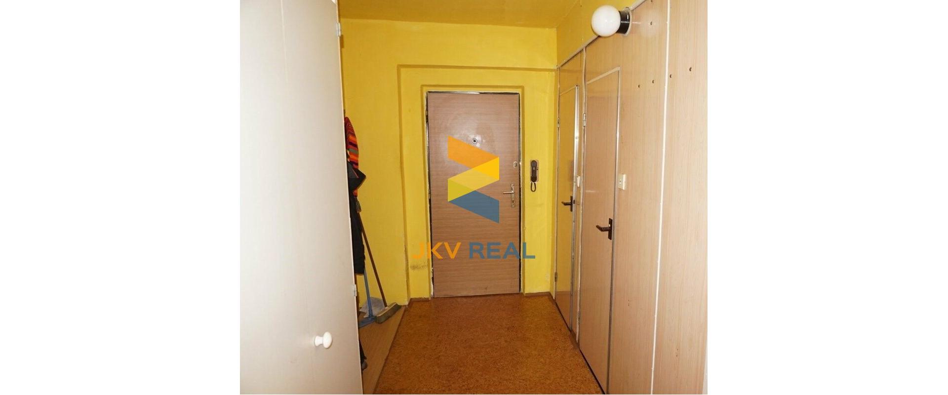 NA PREDAJ 2-IZBOVÝ BYT, STARÁ TURÁ, 69999€