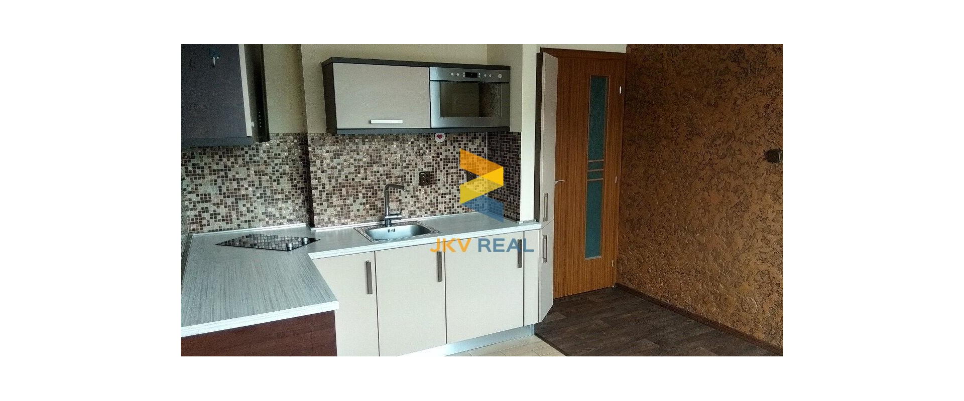 NA PREDAJ DVOJGARSÓNKA, PETRŽALKA, 44 M2, 164900 EUR