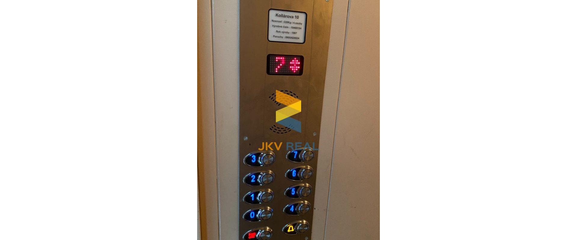 PREDANÝ - 3-izbový byt (78 m2) + samostatná kuchyňa a pivnica - centrum Senec | JKV REAL