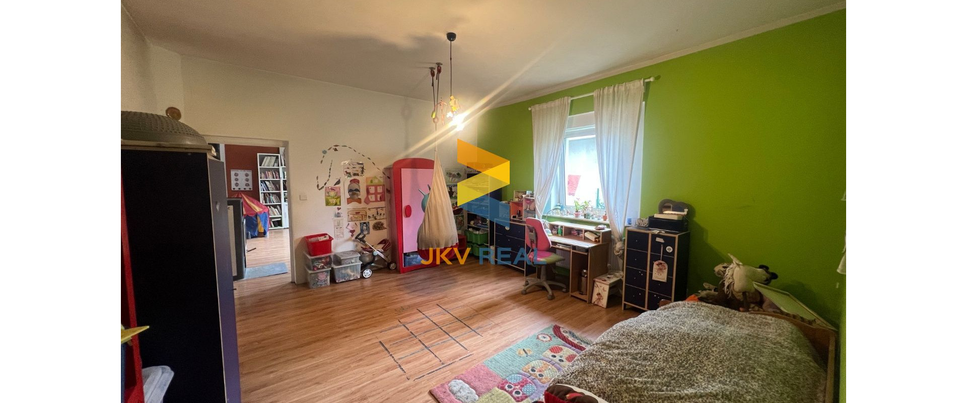 JKV REAL ponúka na predaj rodinný dom v Chynoranoch