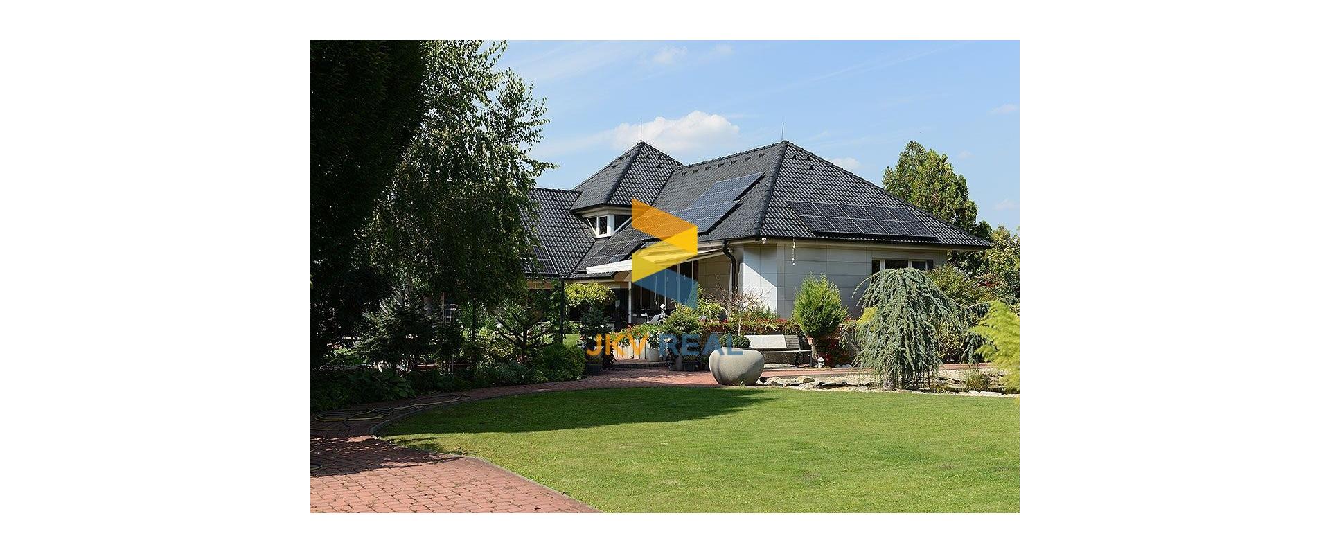 Predaj 5-izbový rodinný dom pre náročných so znaleckým posudkom v cene