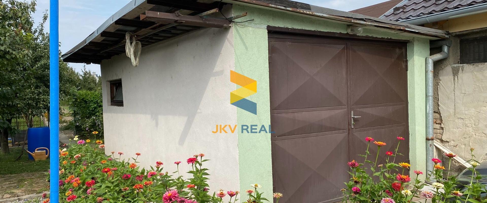 Rodinný dom 5+ izieb + veľká kuchyňa, garáž, altánok, záhrada - Chorvátsky Grob | JKV REAL