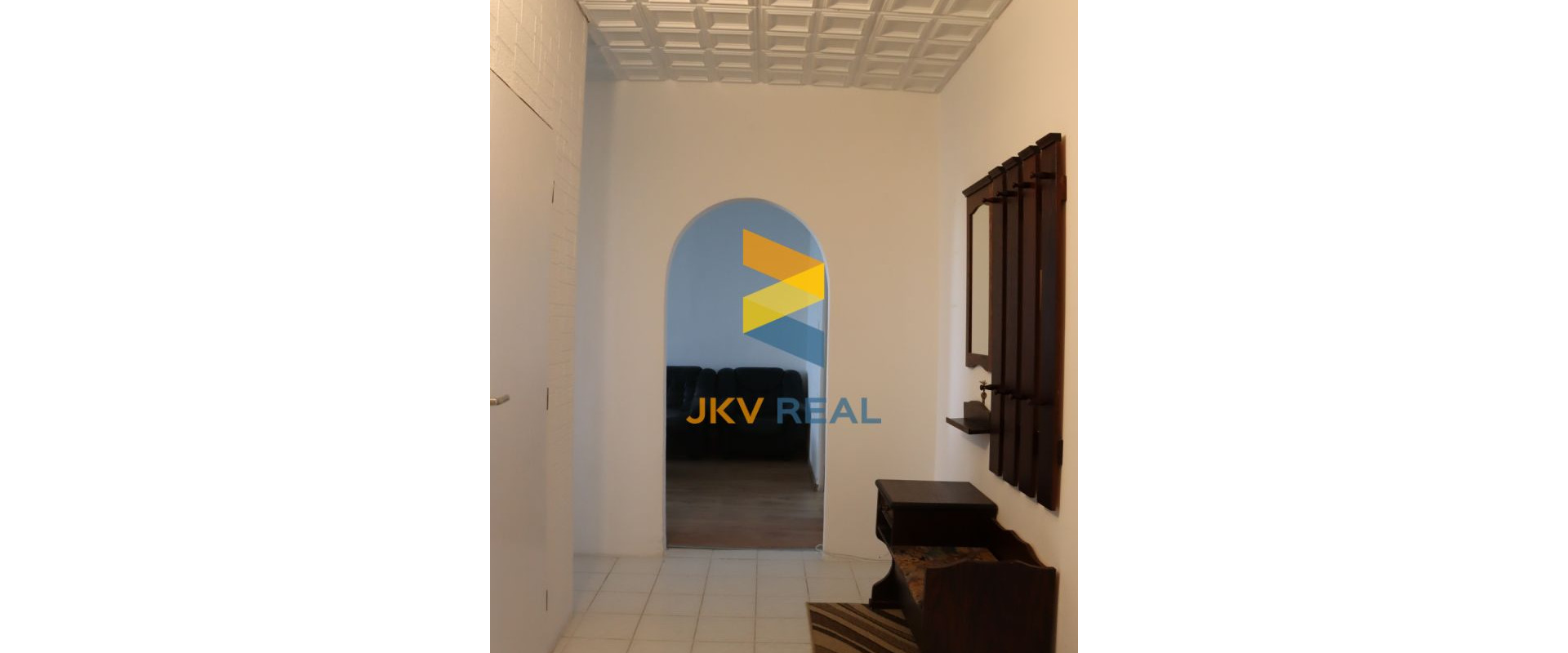 JKV REAL | Ponúkame na predaj veľkometrážny 3-izbový byt v Leviciach