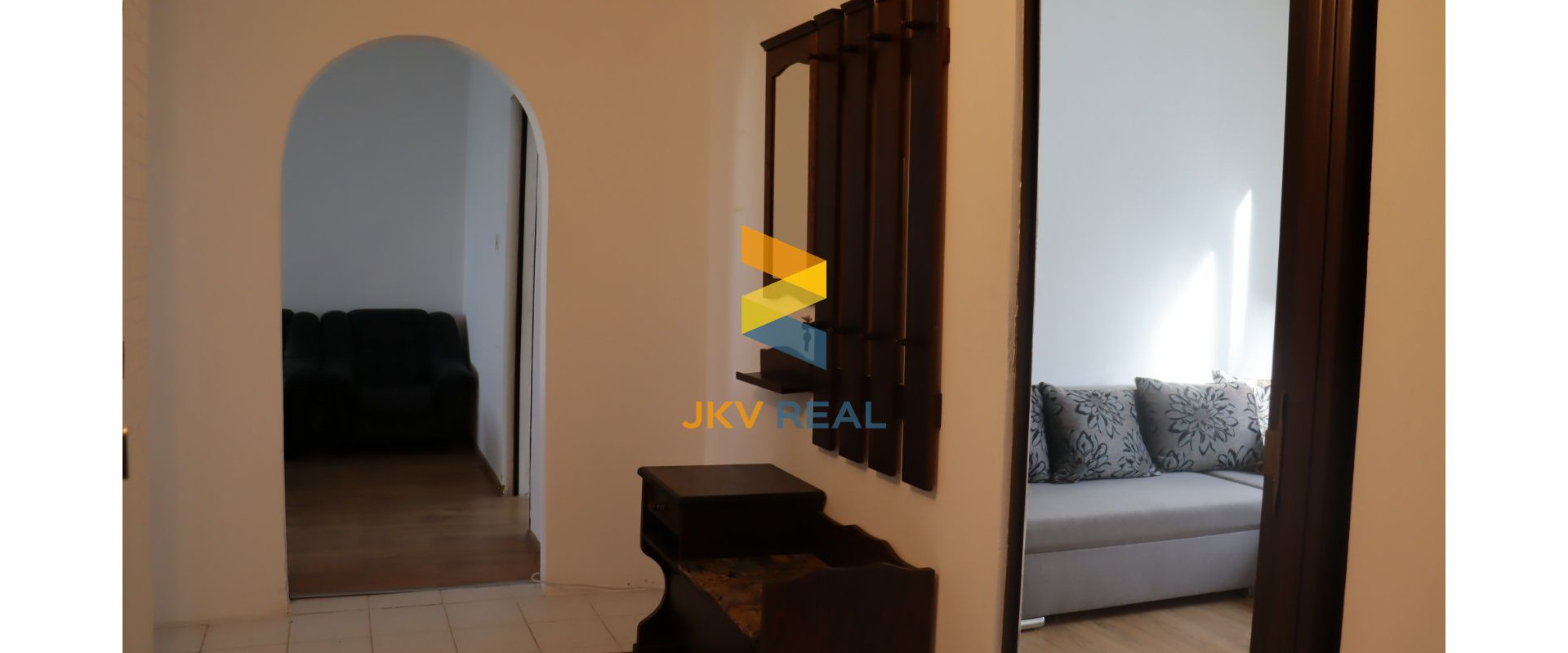 JKV REAL | Ponúkame na predaj veľkometrážny 3-izbový byt v Leviciach