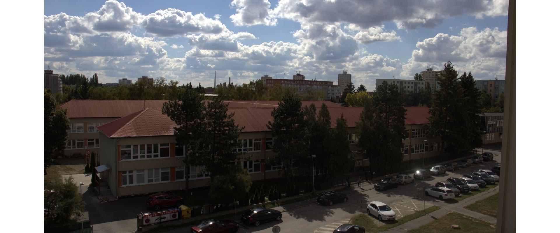 JKV REAL | Ponúkame na predaj 3-izbový byt v centre mesta Levice ZA ZNÍŽENÚ CENU !!!