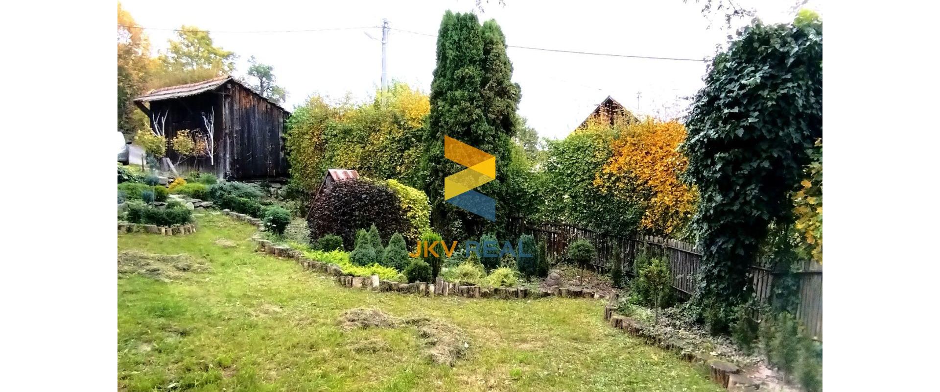 Na predaj Výnimočná chalupa / rodinný dom s priestranným pozemkom. Znalecký v Cene!