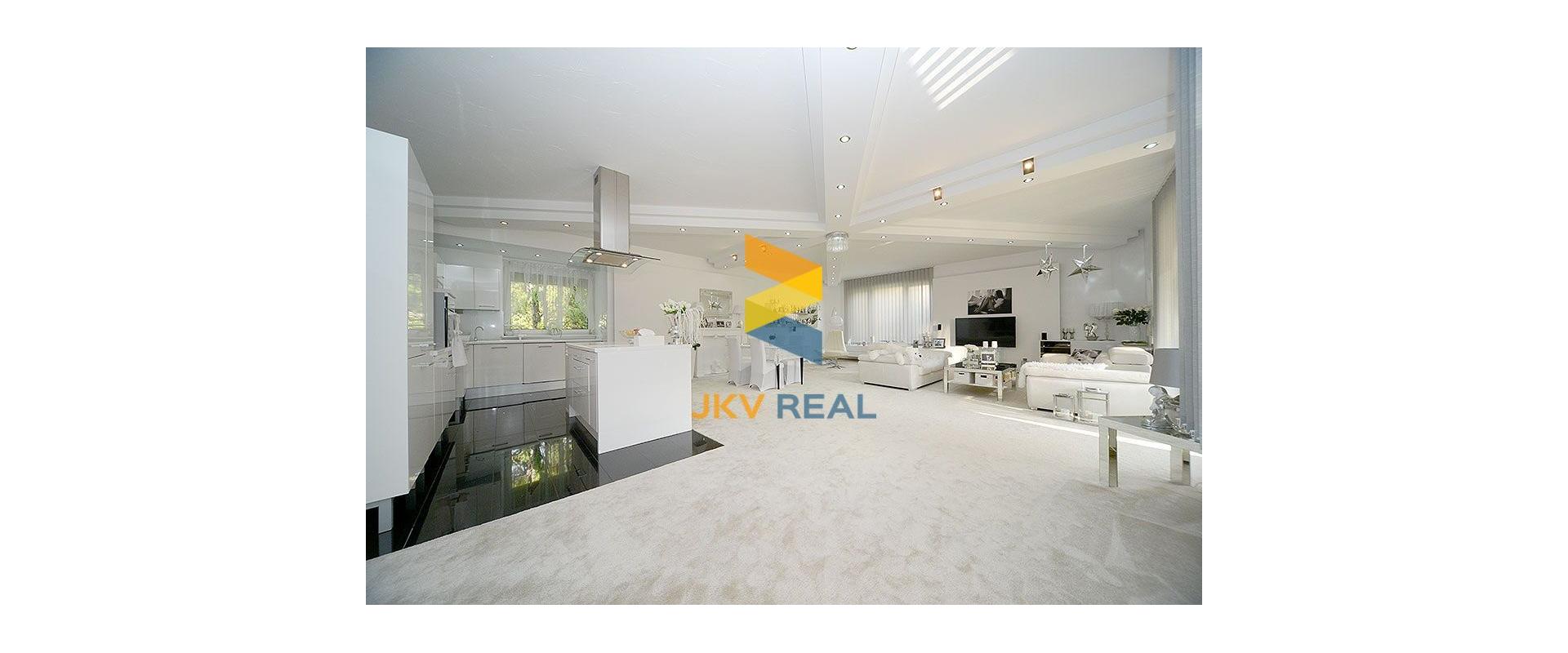 Predaj 5-izbový rodinný dom pre náročných so znaleckým posudkom v cene