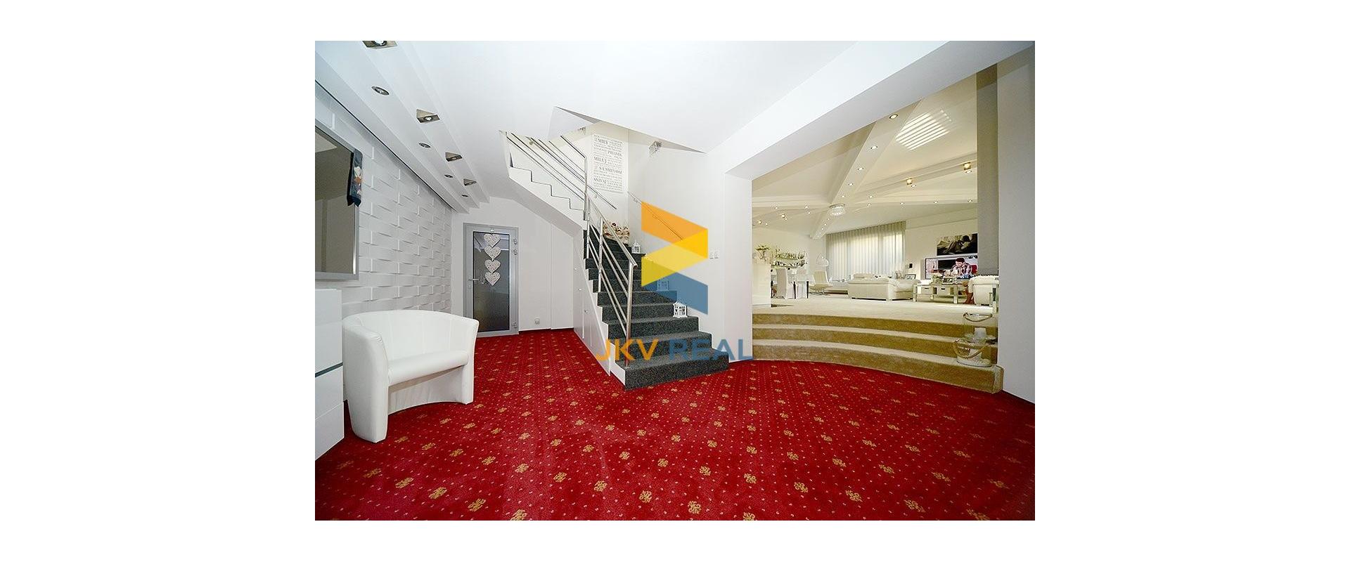 Predaj 5-izbový rodinný dom pre náročných so znaleckým posudkom v cene