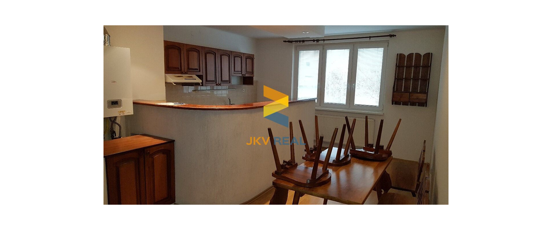 JKV REAL | PRENÁJOM  | 3 IZBOVÝ BYT | KOMÁRNO