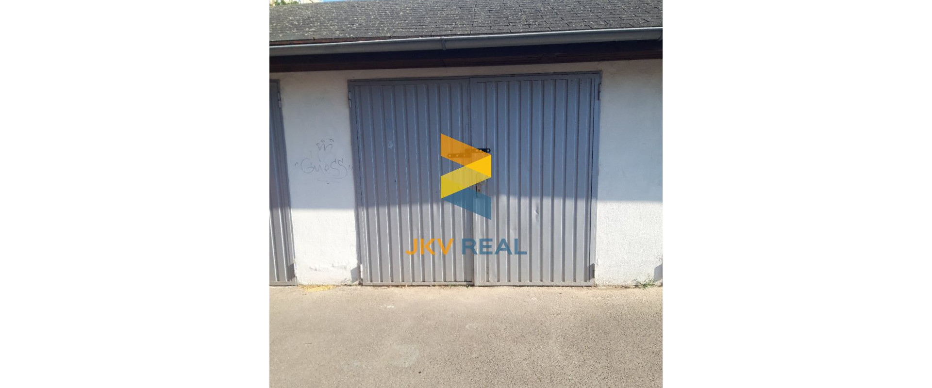 PRENAJATÁ - Prenájom - garáž - Senec - Svätoplukova