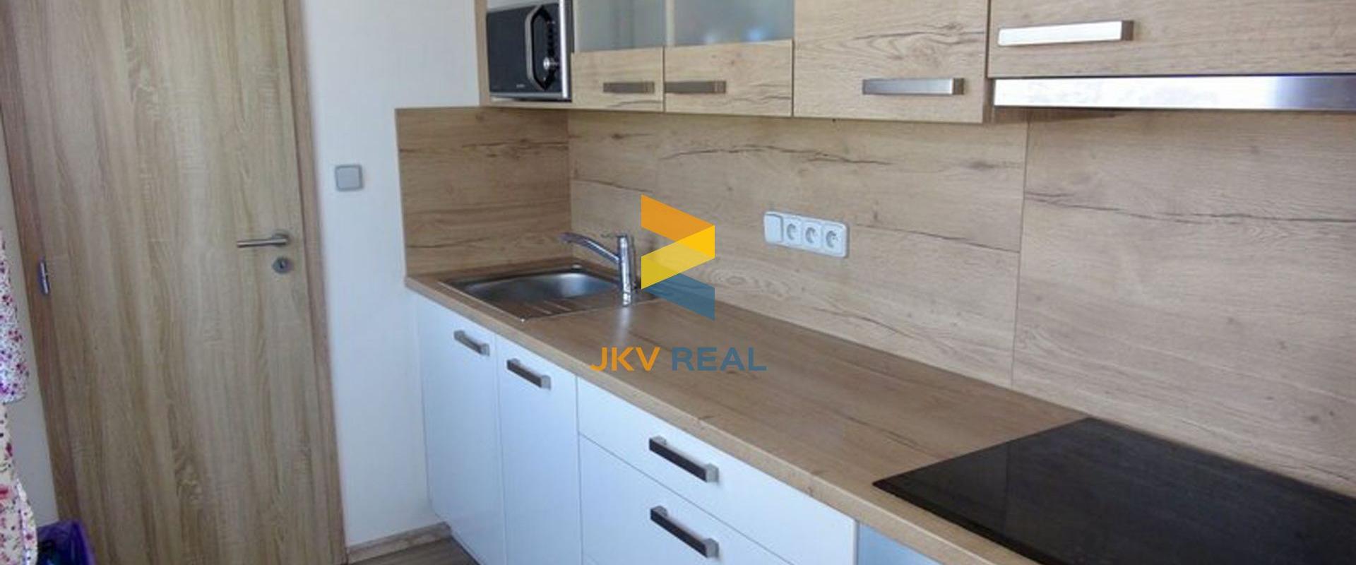 JKV REAL | PREDAJ ZNÍŽENÁ CENA  |Krásny  2 IZBOVÝ BYT | BA-NOVÉ  MESTO