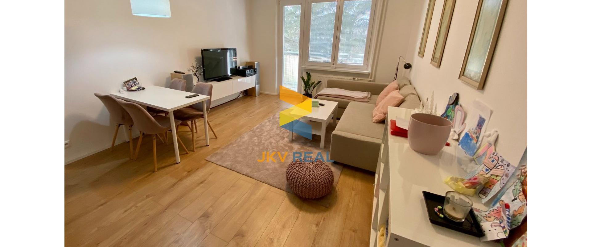 3 izby+obývačka s kuchyňou - Ružinov-Ostredky - komplet rekonštrukcia