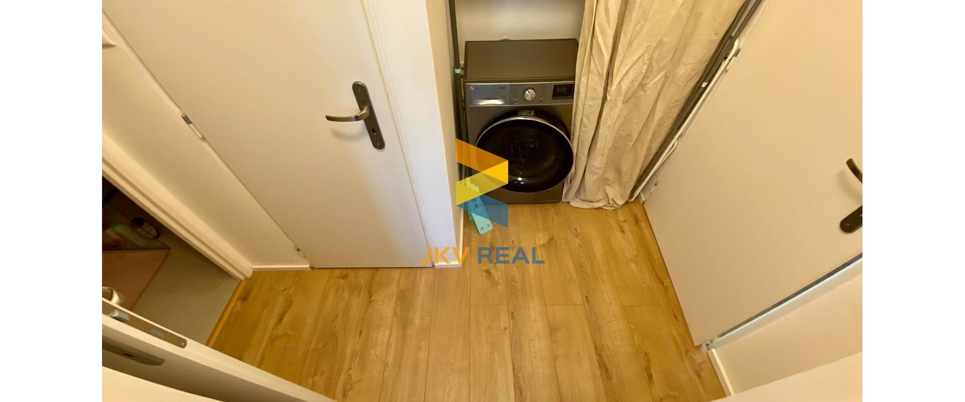 3 izby+obývačka s kuchyňou - Ružinov-Ostredky - komplet rekonštrukcia