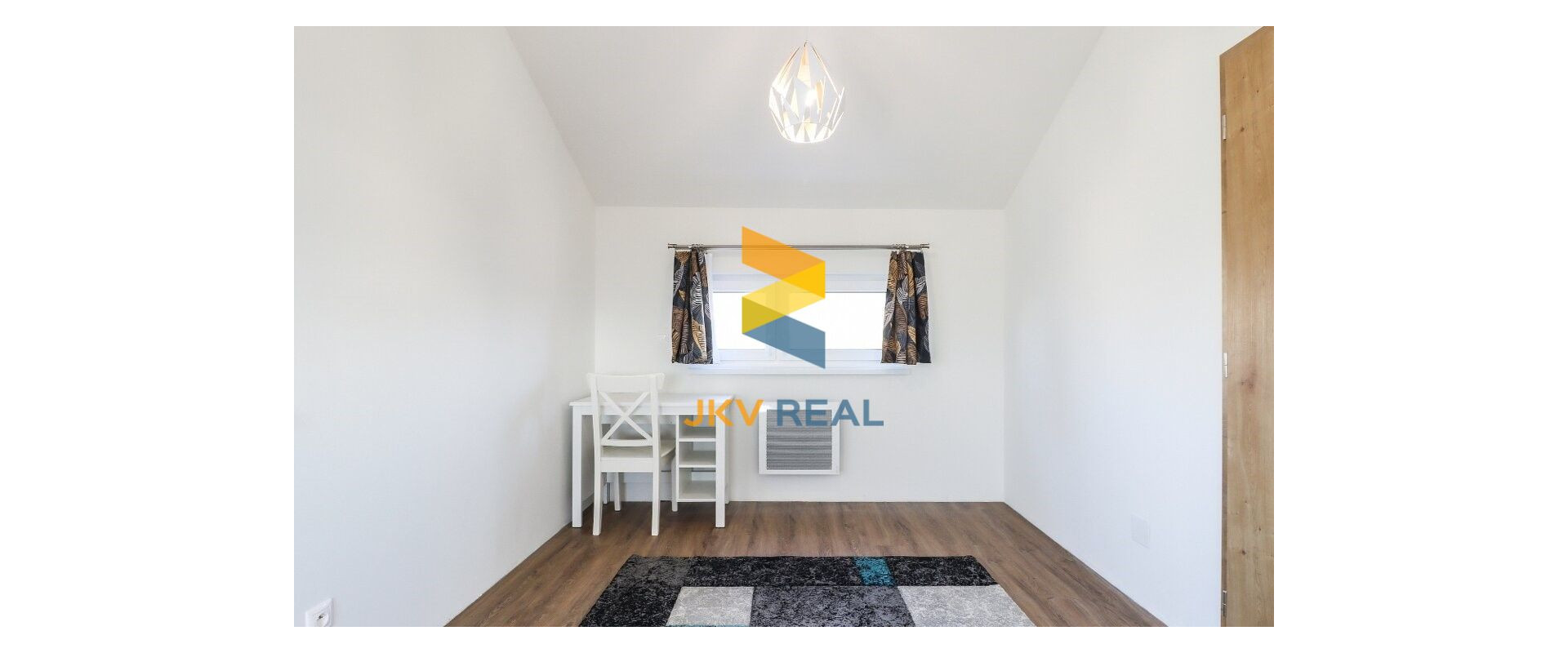 JKV REAL | Ponúkame na predaj LUXUSNÝ 6 izbový rodinný dom v Leopoldov