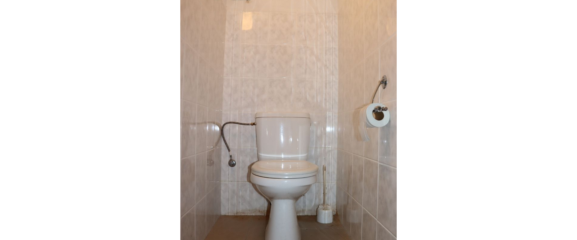 Penzión na predaj v blízkosti kúpeľov Podhájska spoločnosť JKV REAL