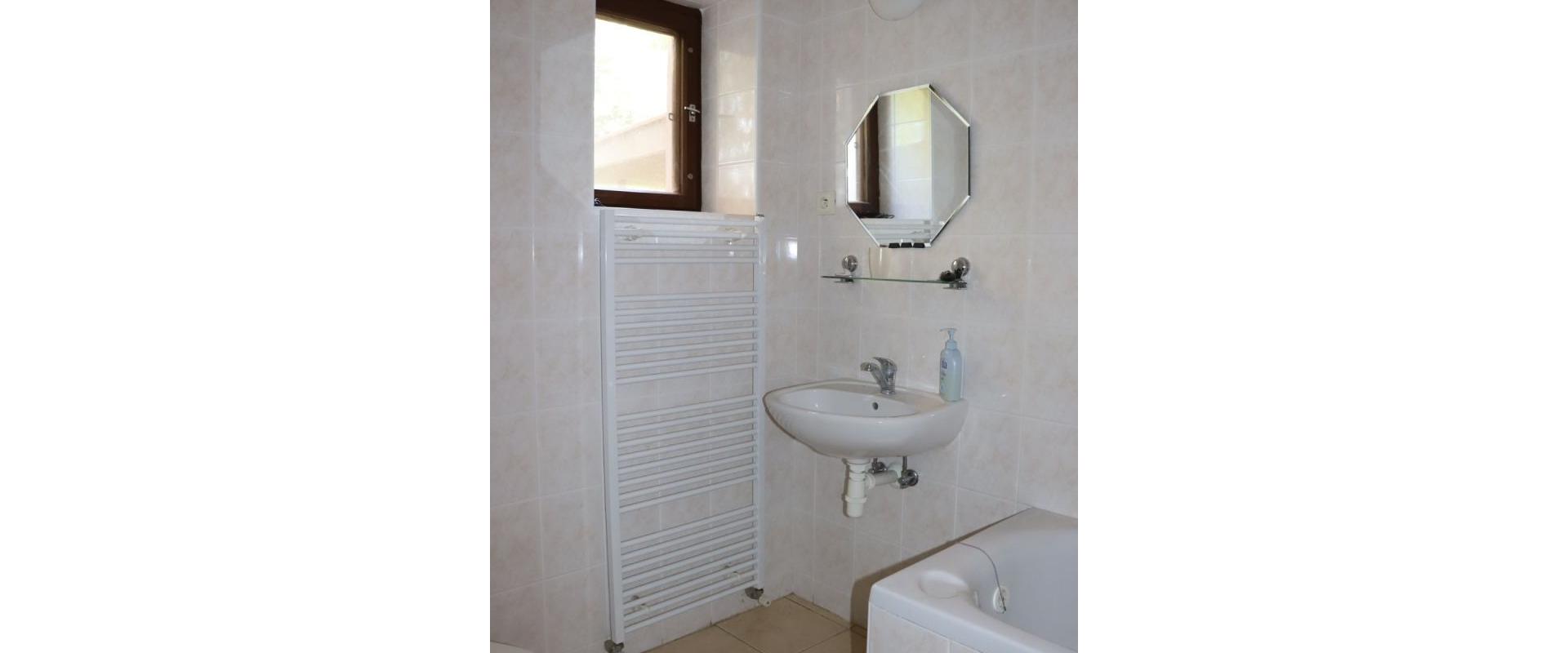 Rodinný dom na predaj v blízkosti kúpeľov Podhájska obec Trávnica spoločnosť JKV REAL