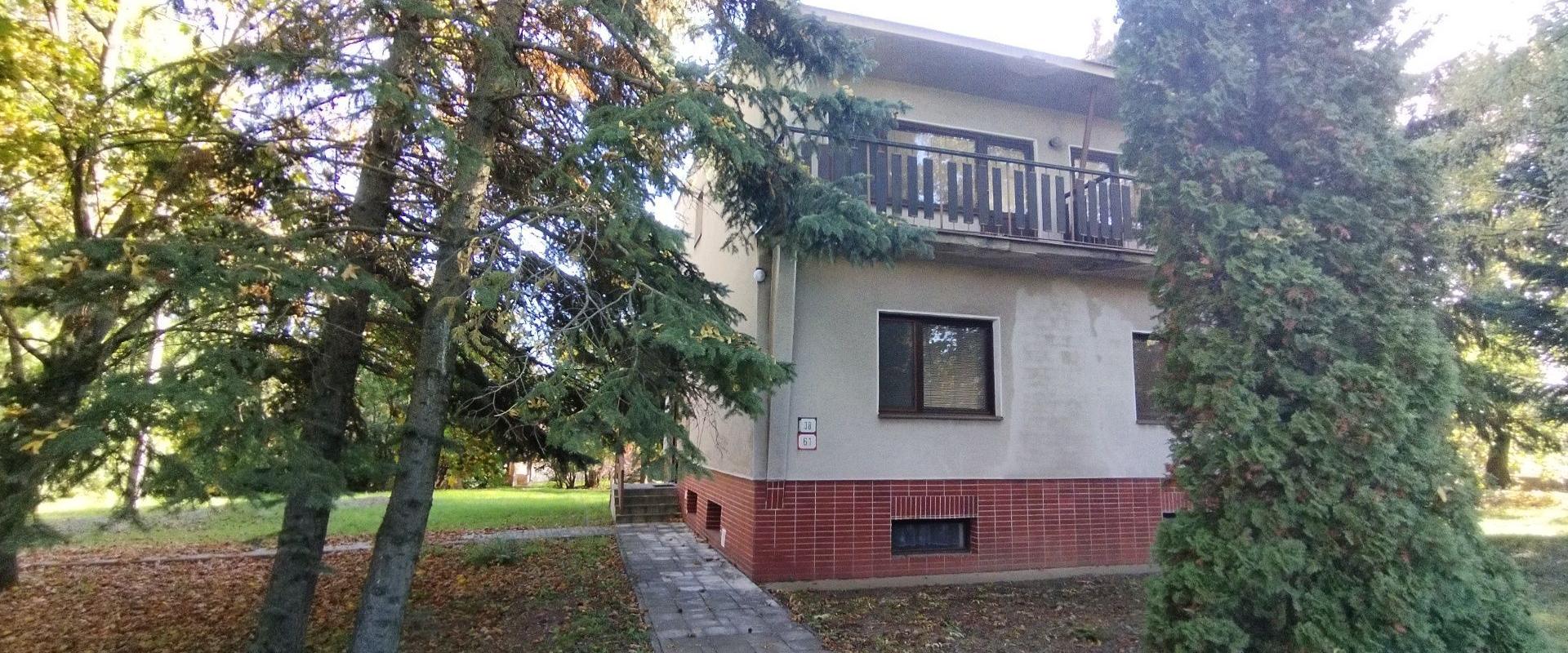 Rodinný dom na predaj v blízkosti kúpeľov Podhájska obec Trávnica spoločnosť JKV REAL