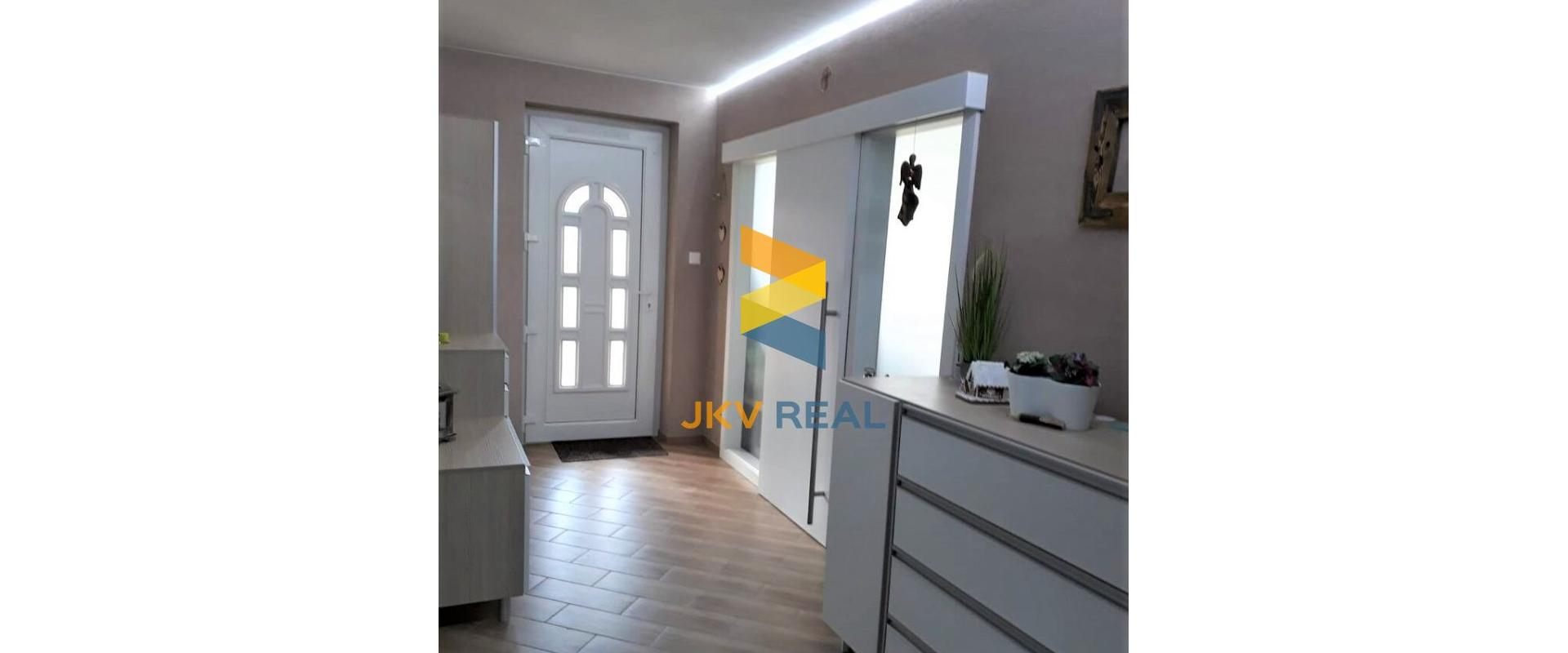 JKV REAL | Ponúkame na predaj LUXUSNÝ 5 izbový rodinný dom v TRNAVE časť Modranka