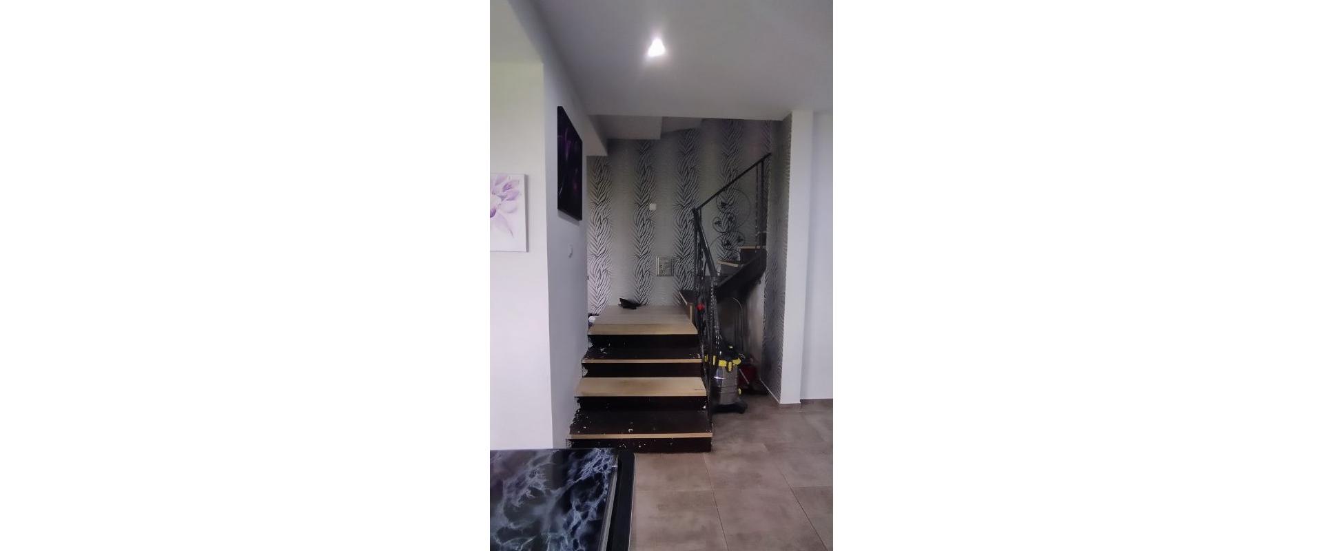 Rodinný dom po rekonštrukcii s rozľahlým pozemkom na predaj v obci Ondrejovce I JKV REAL