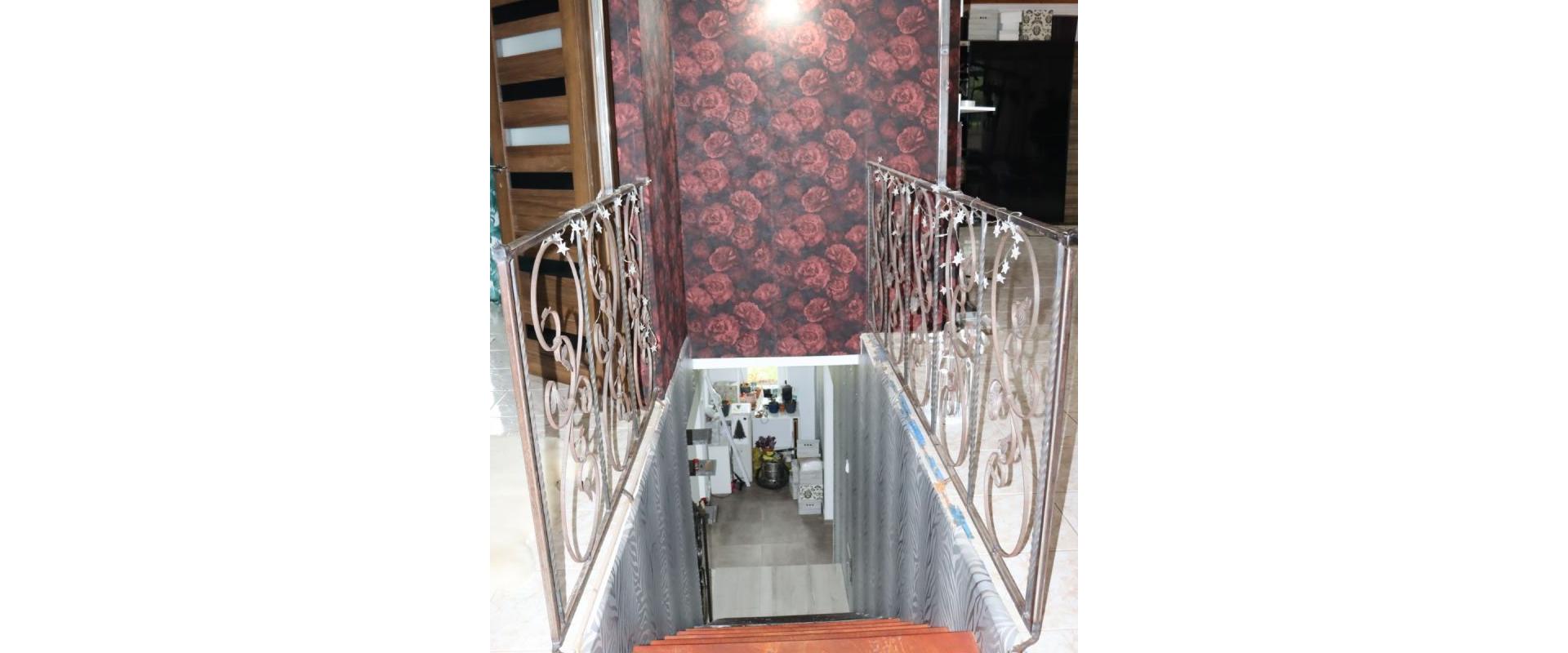 Rodinný dom po rekonštrukcii s rozľahlým pozemkom na predaj v obci Ondrejovce I JKV REAL