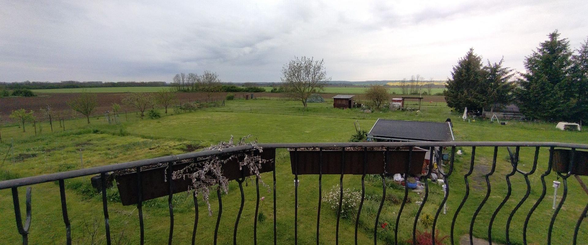 Rodinný dom po rekonštrukcii s rozľahlým pozemkom na predaj v obci Ondrejovce I JKV REAL