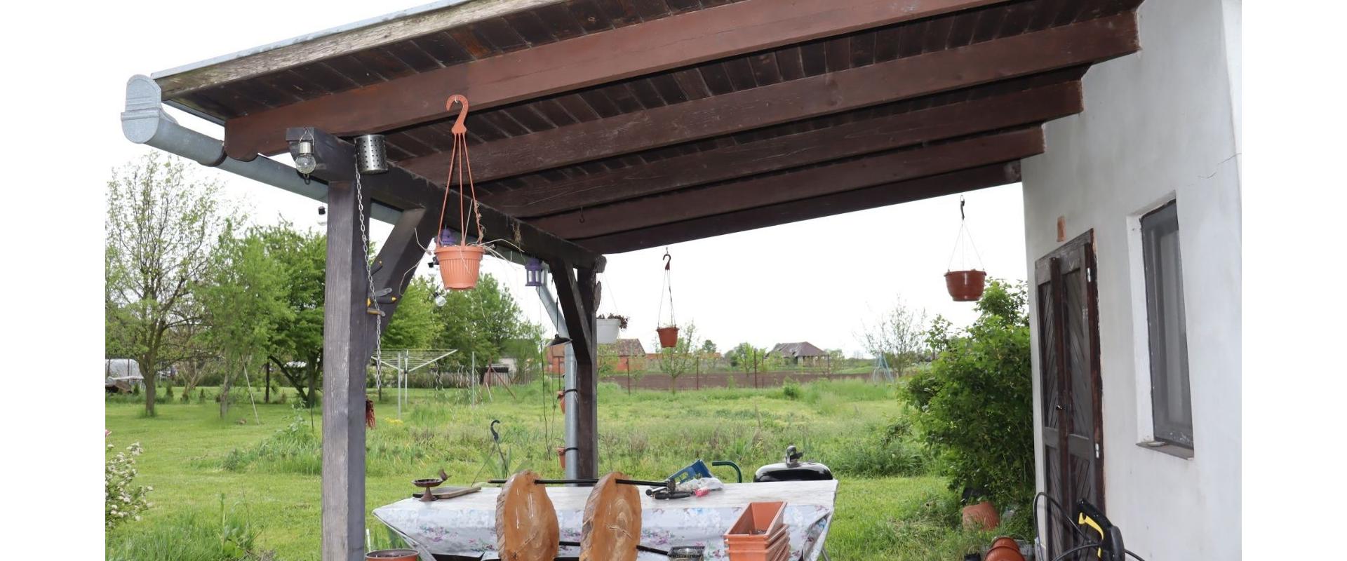 Rodinný dom po rekonštrukcii s rozľahlým pozemkom na predaj v obci Ondrejovce I JKV REAL