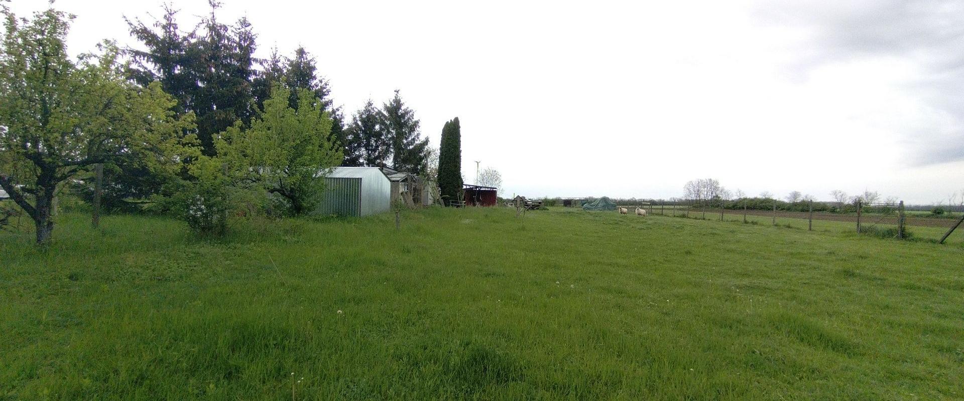 Rodinný dom po rekonštrukcii s rozľahlým pozemkom na predaj v obci Ondrejovce I JKV REAL