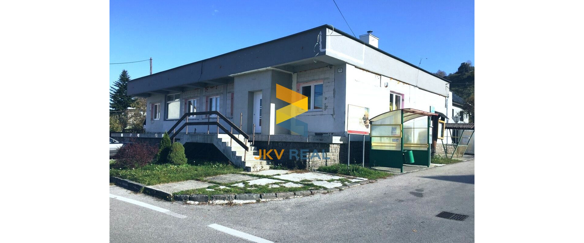 PREDAJ | Polyfunkčný objekt | Podhradie