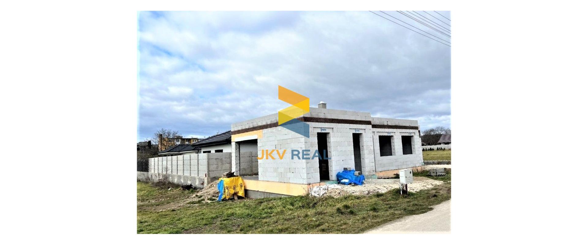 JKV REAL | Ponúkame na predaj kvalitnú NOVOSTAVBU RODINNÉHO DOMU v obci Bojničky