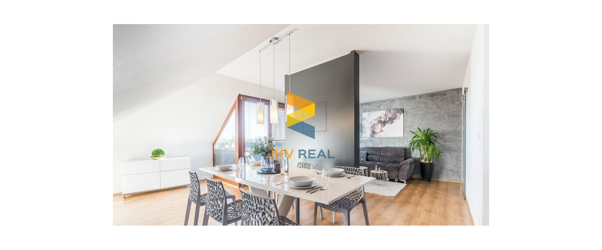 JKV REAL | Ponúkame na predaj luxusný 3 izbový mezonetový byt s vlastnou garážou a balkónom v Trnave
