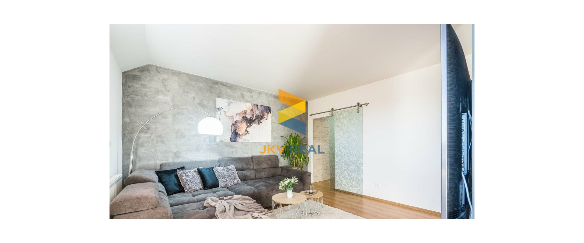 JKV REAL | Ponúkame na predaj luxusný 3 izbový mezonetový byt s vlastnou garážou a balkónom v Trnave