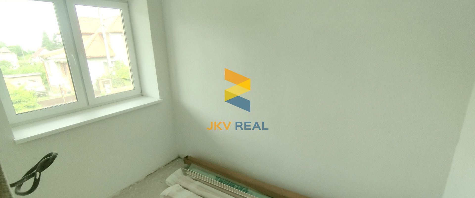 PREDAJ | Polyfunkčný objekt | Podhradie