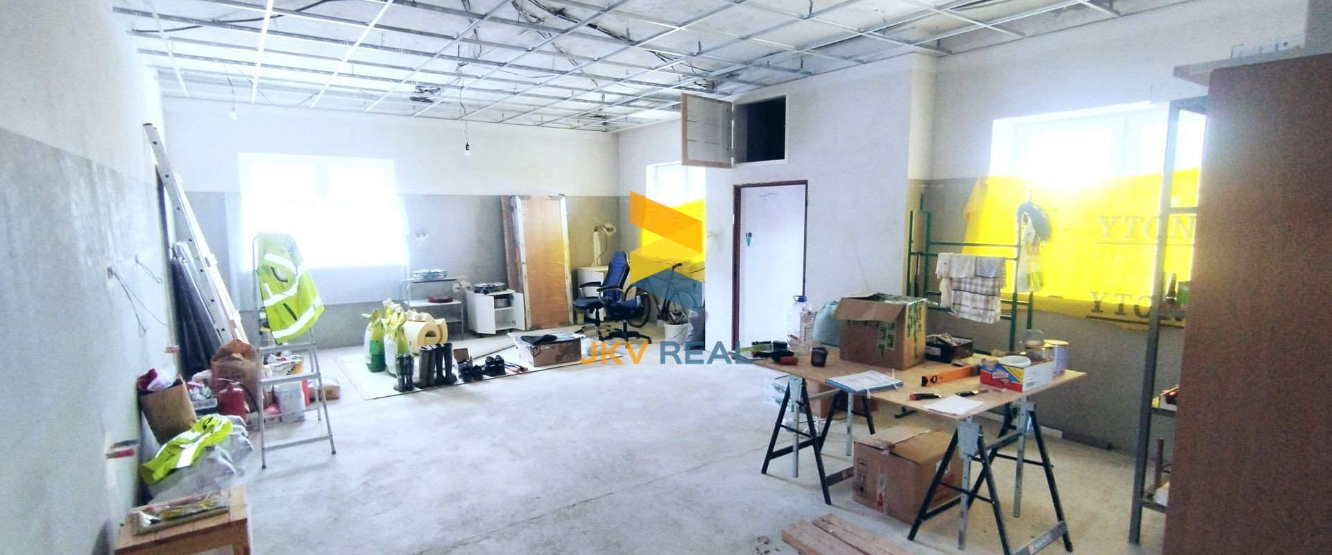 PREDAJ | Polyfunkčný objekt | Podhradie